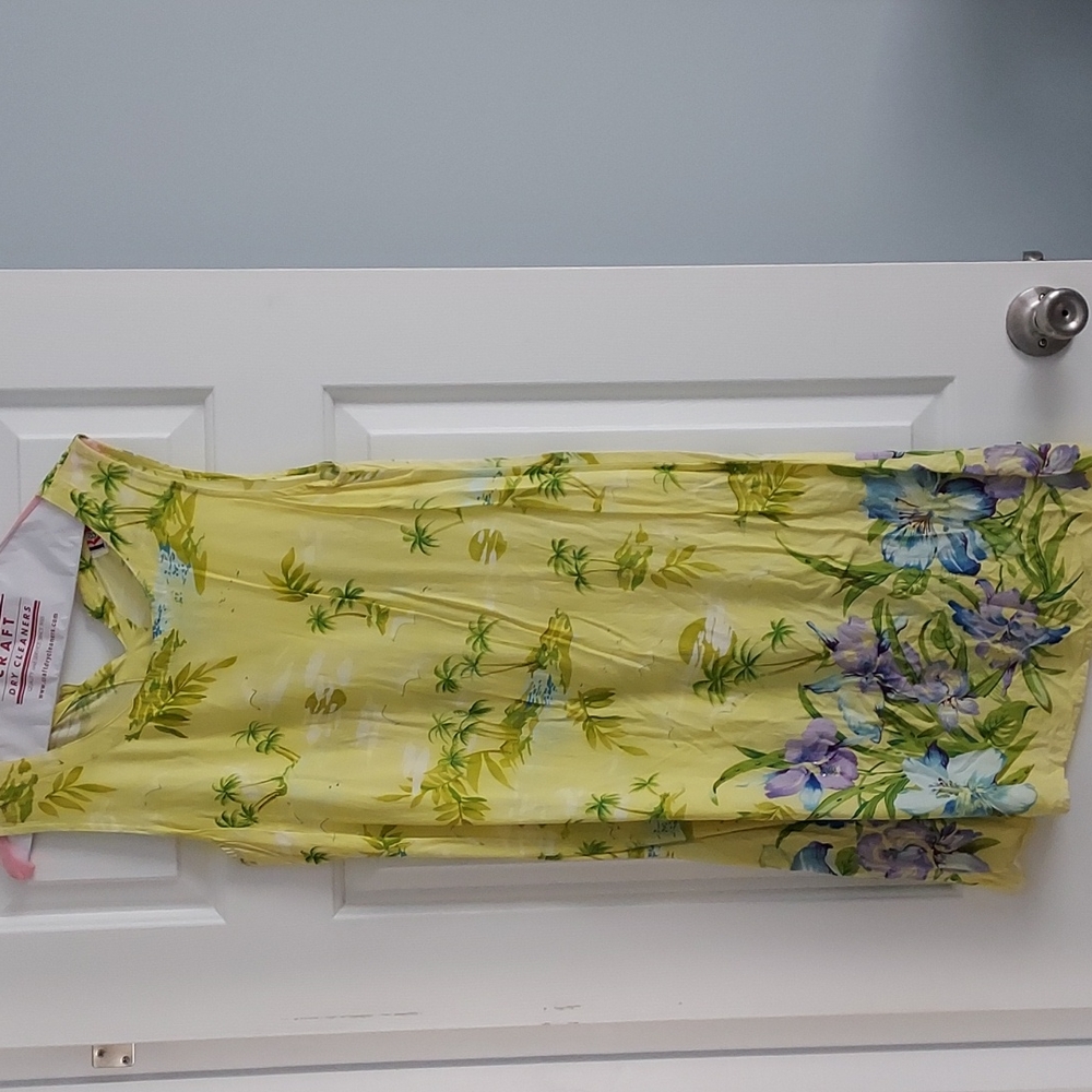 Sleeveless sun dress